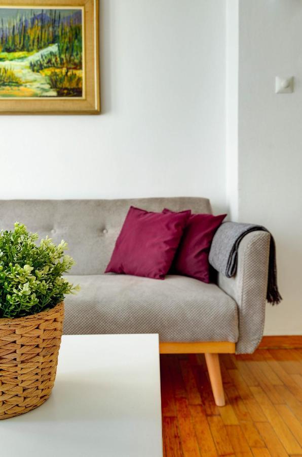 Sunny All Day Apartment Near Athens City Center المظهر الخارجي الصورة