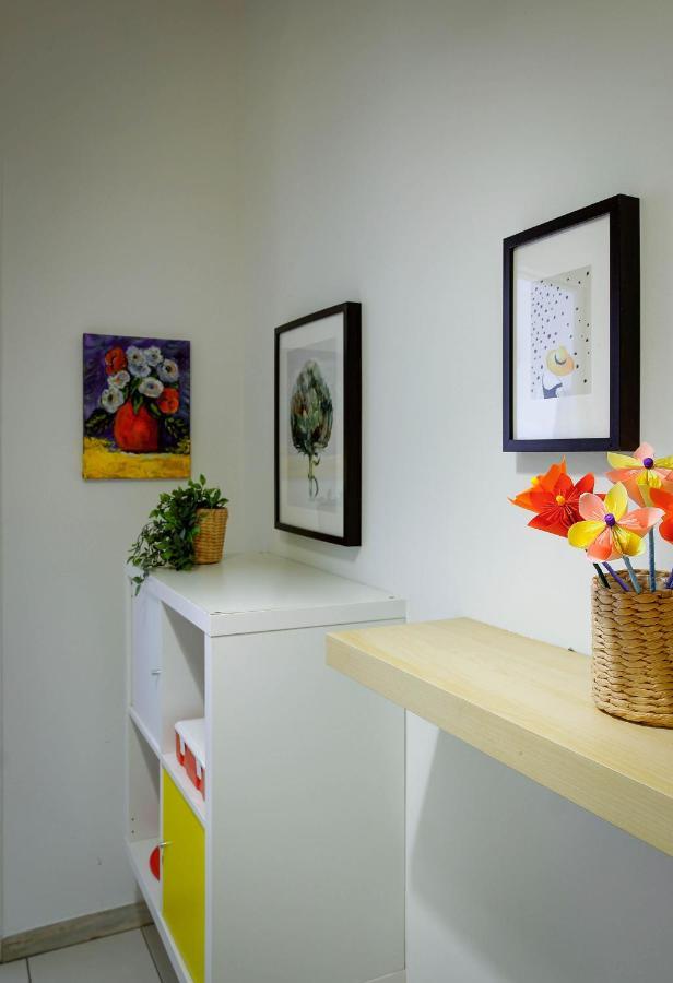 Sunny All Day Apartment Near Athens City Center المظهر الخارجي الصورة
