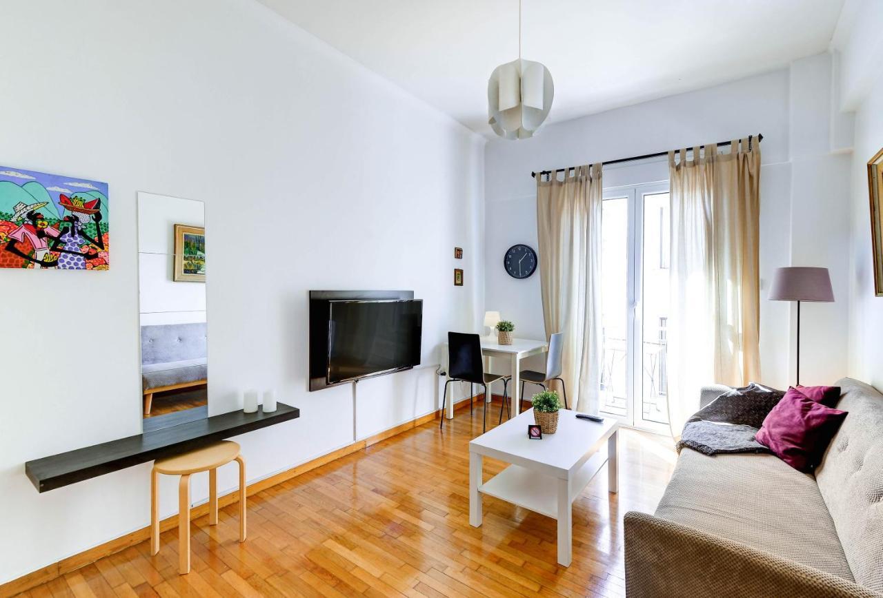 Sunny All Day Apartment Near Athens City Center المظهر الخارجي الصورة